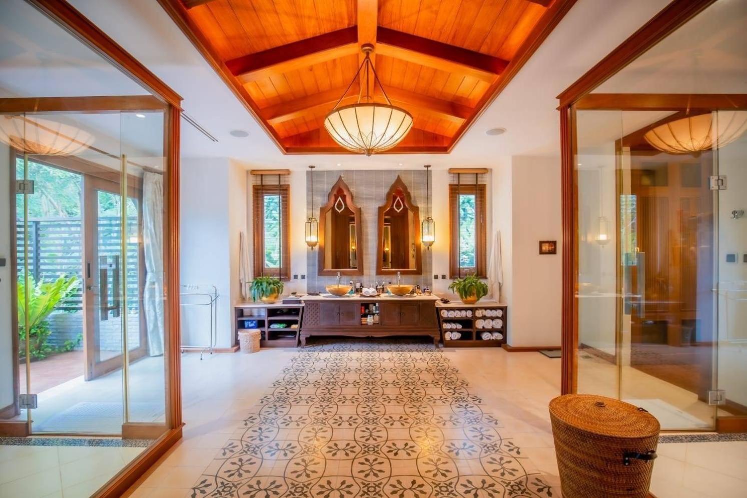 Royal Legacy Private Villa With Private Golf Course Phuket Εξωτερικό φωτογραφία
